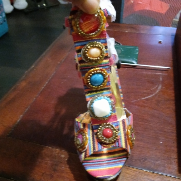 Shoes - Picture 3 of 3